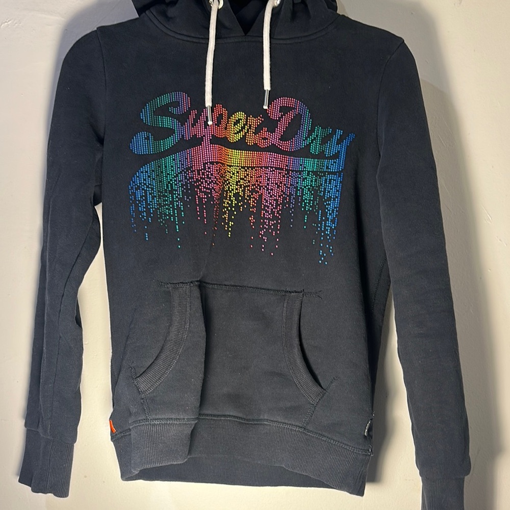 Superdry Black Sweater with Vibrant Logo and Ribbed Cuffs